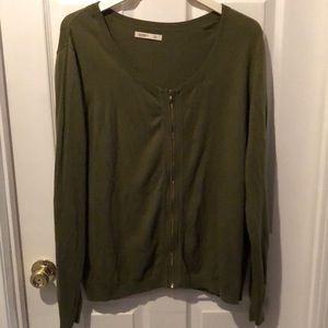 Old Navy XXL Olive Sweater with goldtone zipper